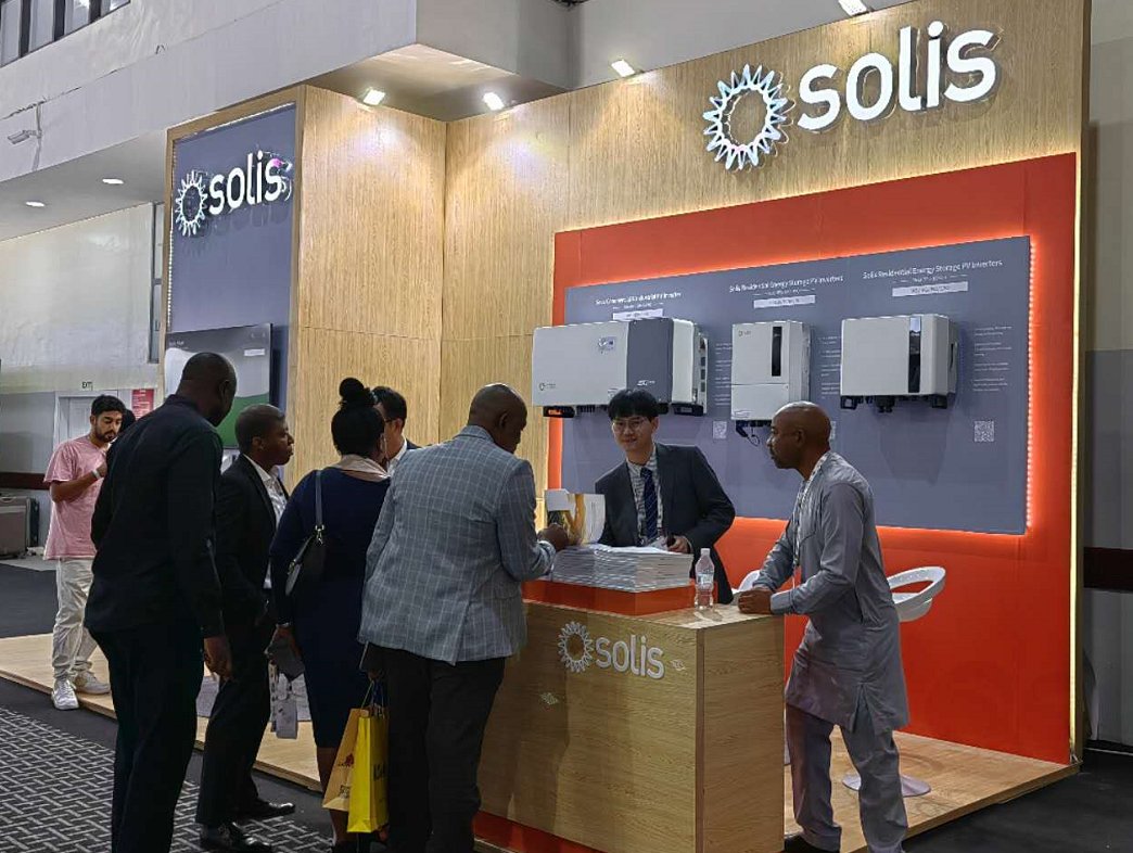 Solis_Inverters's tweet photo. #SolisExpo in #Nigeria is in full swing! Continue to join us at booth 𝟏.𝐇𝟏𝟎 at #NigeriaEnergy2023 in Lagos to explore our powerful 𝐂&𝐈 inverter 𝐒𝐨𝐥𝐢𝐬-(𝟖𝟎-𝟏𝟏𝟎)𝐊-𝟓𝐆-𝐏𝐑𝐎 and the impressive range of 𝐞𝐧𝐞𝐫𝐠𝐲 𝐬𝐭𝐨𝐫𝐚𝐠𝐞 inverters.

Discover how our versatile inverters can secure your energy future.

Don't miss this opportunity to be a part of the #energytransition!

Solis: World 3rd Largest PV Inverter Manufacturer 🌞

#expo #exhibition #Solisinverter #hybridinverter #inverter #solarenergy #solarpower #cleanenergy #energytransition