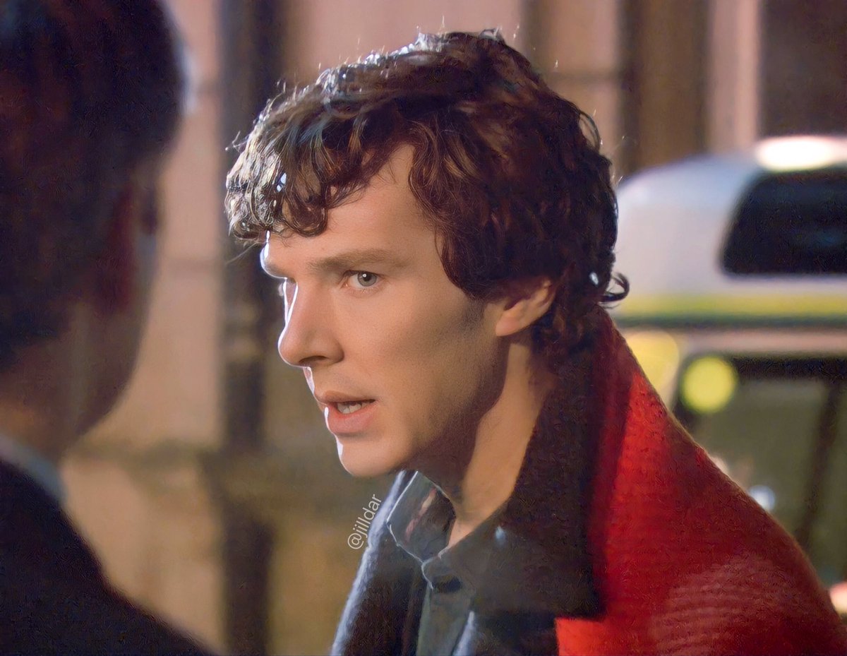 Cloaky has been in BBC Sherlock as well😜😍
#BenedictCumberbatch