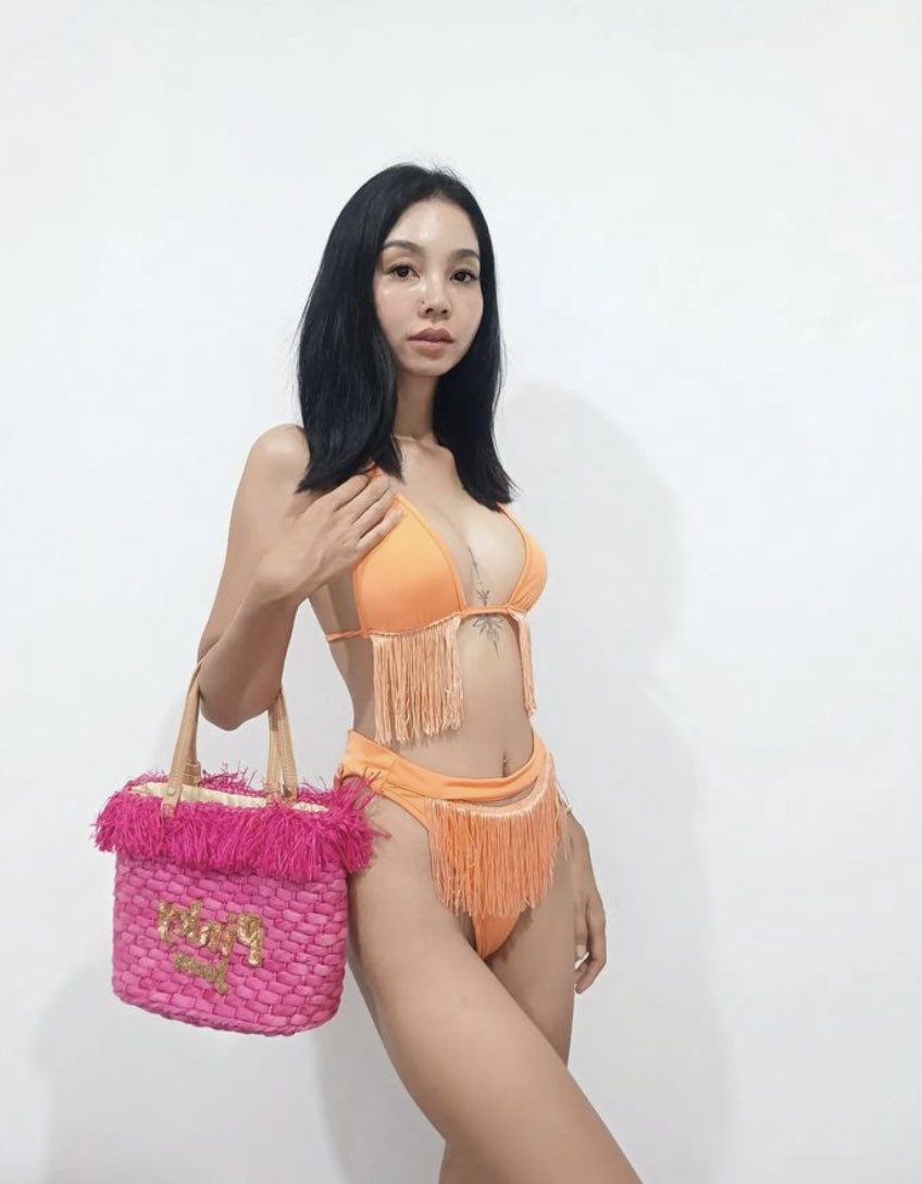 giftblacksnake's tweet photo. What do u think about my new outfit ? #pattayawalkingstreet #pattayanightlife #pattayagirls #pattayathailand #phuketsandbox #walkingstreetpattaya #walkingstreet #phuketthailand https://t.co/hpILYZej7d