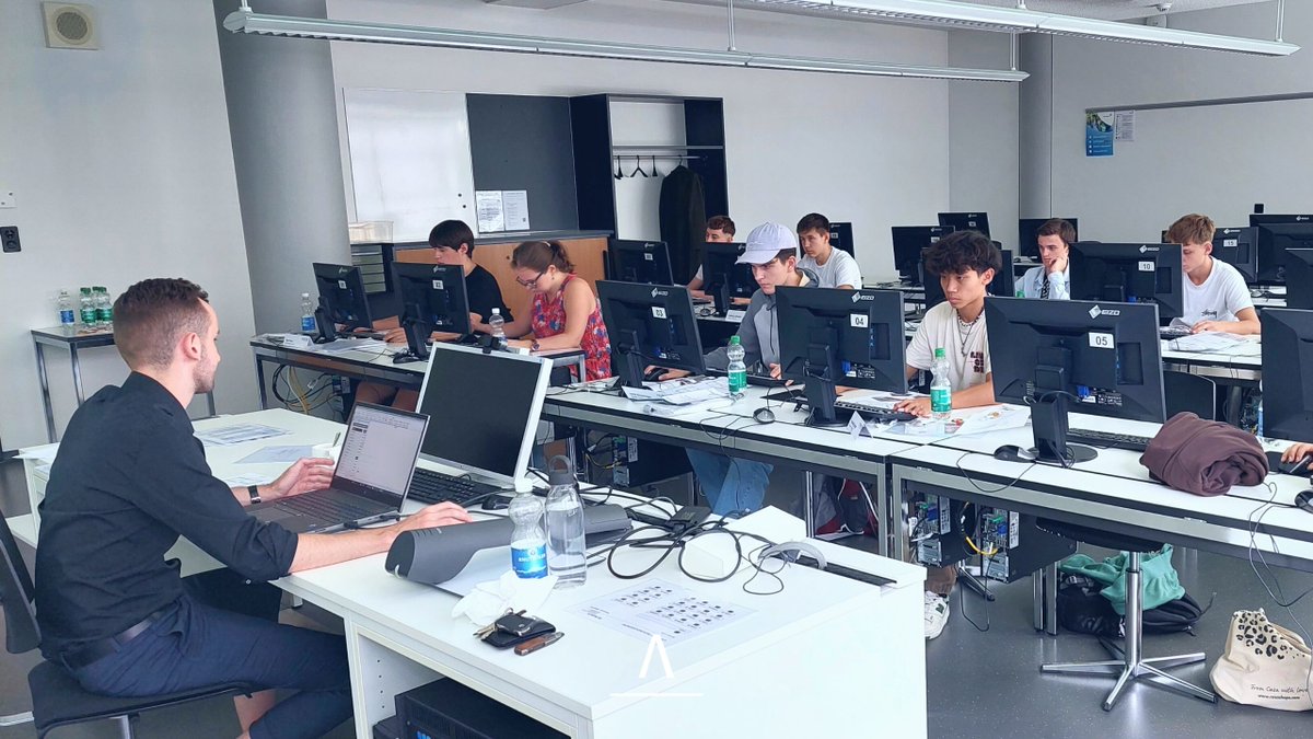 AllplanSchweiz's tweet image. 👷‍♂️ Lehrlings Start-Up in Luzern 📍

Unser letzter Lehrlings Start-Up für dieses Jahr neigt sich dem Ende zu. Wir blicken auf eine Erfolgreiche Start-Up Zeit zurück👩‍🏫

#allplanschweiz #allplan #bimplus #startups #Bauwesen #Weiterbildung #Zukunftssicher