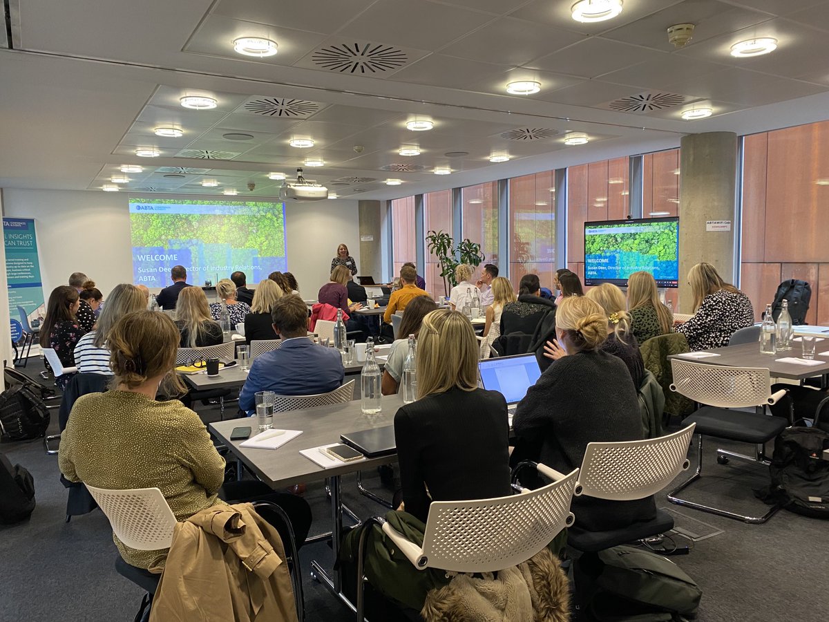A full room for ⁦<a href="/ABTAevents/">ABTA Conferences and Events</a>⁩ carbon literacy training. Such an important topic for the travel industry and looking forward to hosting a panel later on communicating sustainability