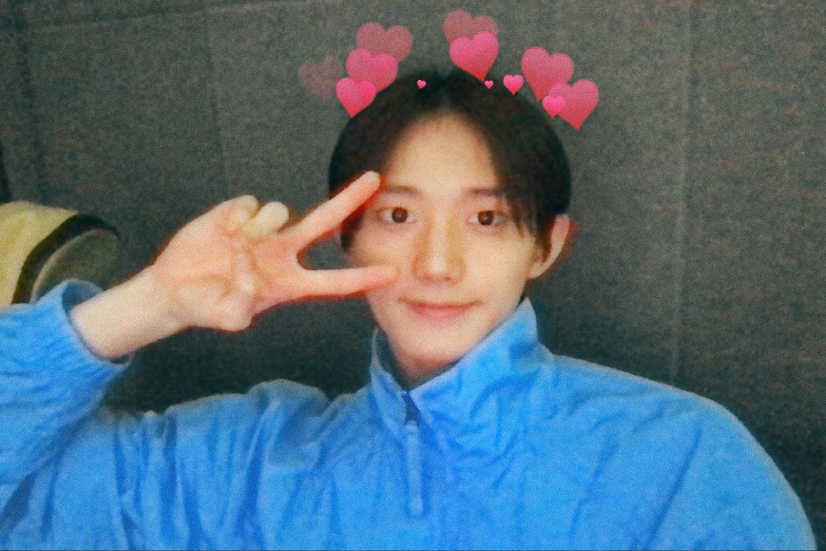 ATBO_members's tweet photo. [#원빈] 
다들 우산은 챙겼죠???☔☔

#ATBO #에이티비오
#WonBin https://t.co/NQDwXCyCeZ