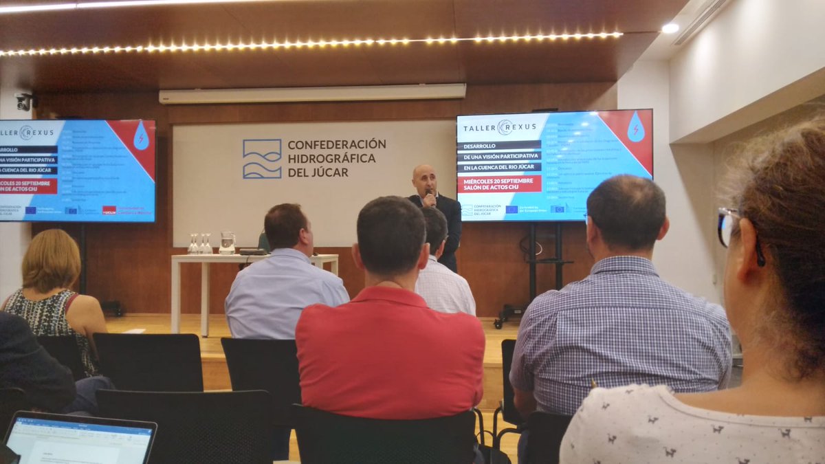 jcrmoorg's tweet image. Hoy en Valencia, asistimos en @CHJucar al Taller del @rexusproject : Desarrollo de una Visión participativa en la Cuenca del Rio #Júcar.