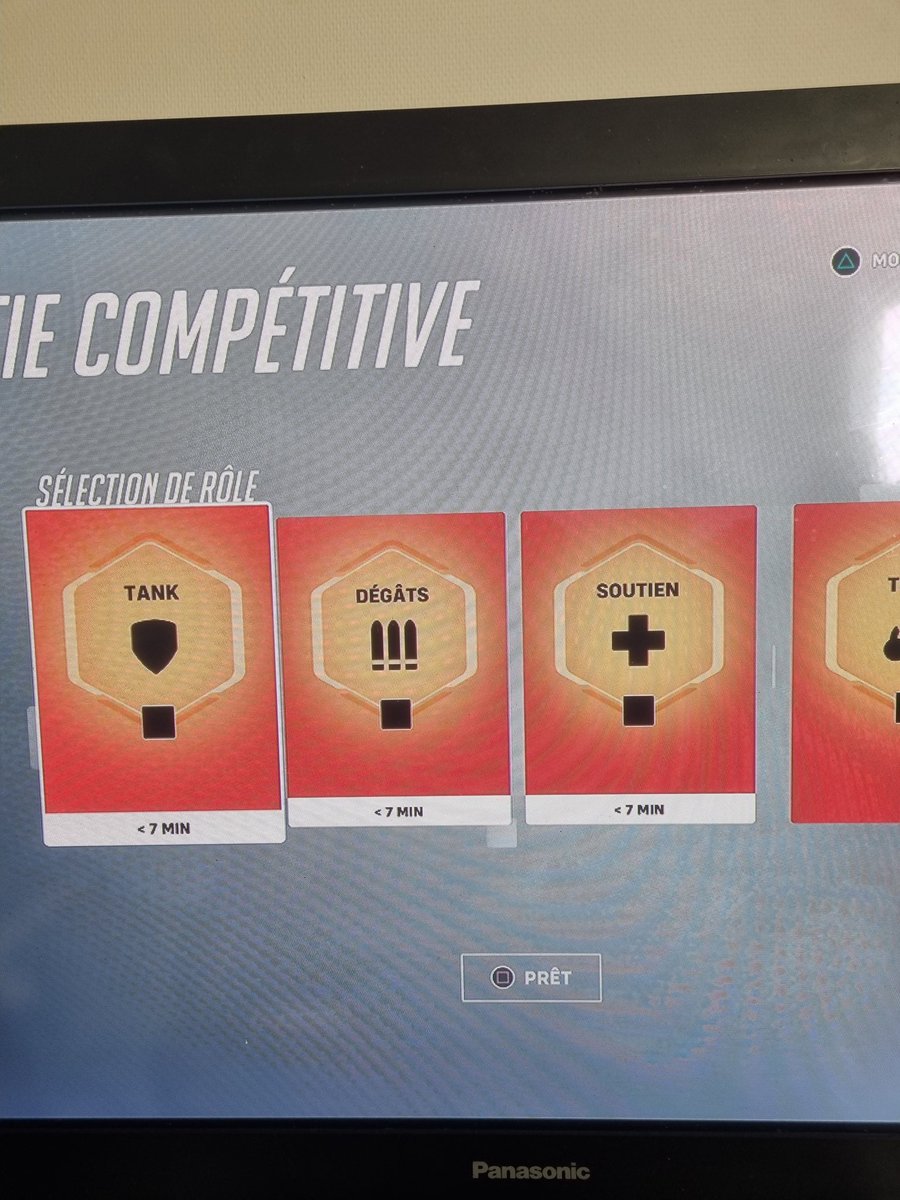 Solrflayre's tweet photo. @OWCavalry It's been 2 days already that I can't play the game can u explain me why all my queue are stuck at 7 min even in casual and I can't even find a match pls ? Anyone it started 2 days ago after the update (im from Ps5 version) https://t.co/y11ygbTnqG