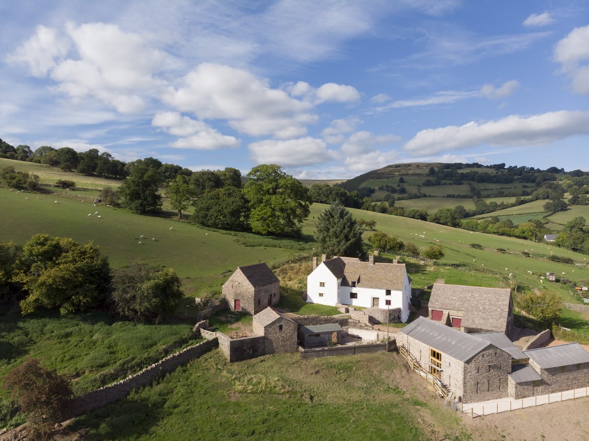 LandmarkTrust's tweet image. 📺 The £4 Million Restoration: #HistoricHouseRescue returns to our screens this evening. Tune into More4 at 10pm to learn about Llwyn Celyn, our ambitious two-year restoration of one of Wales’ most important domestic buildings. ⚒️