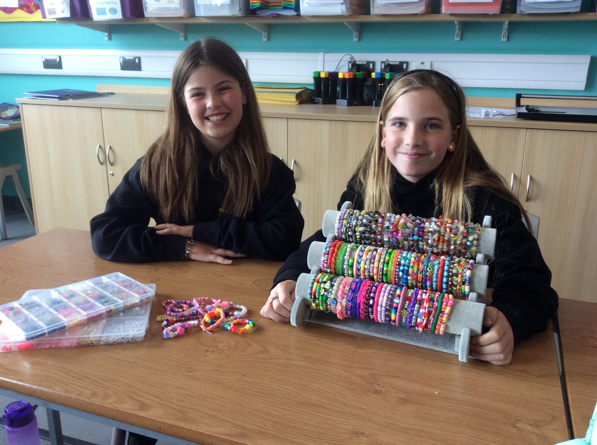 EastfieldPSHull's tweet image. #6RT young entrepreneurs showcasing their bracelet businesses #Big13Skills. #MadeInHull #epsenterprise @rondickinson.