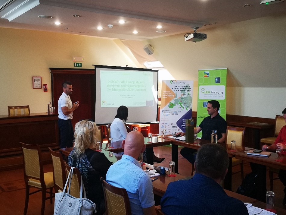 2Isecap's tweet photo. Consortium of Slovenian Local Energy Agencies, gathered on 8.09.2023 in Jeruzalem in the Municipality of Ljutomer.
You can read more about third meeting here: https://t.co/82lFXYx634
#2ISECAP #H2020 #livingLabs https://t.co/Qhsad5ztKO