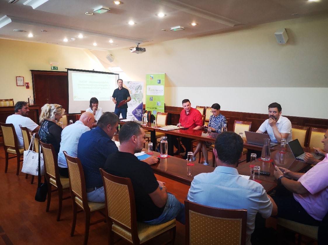 2Isecap's tweet photo. Consortium of Slovenian Local Energy Agencies, gathered on 8.09.2023 in Jeruzalem in the Municipality of Ljutomer.
You can read more about third meeting here: https://t.co/82lFXYx634
#2ISECAP #H2020 #livingLabs https://t.co/Qhsad5ztKO