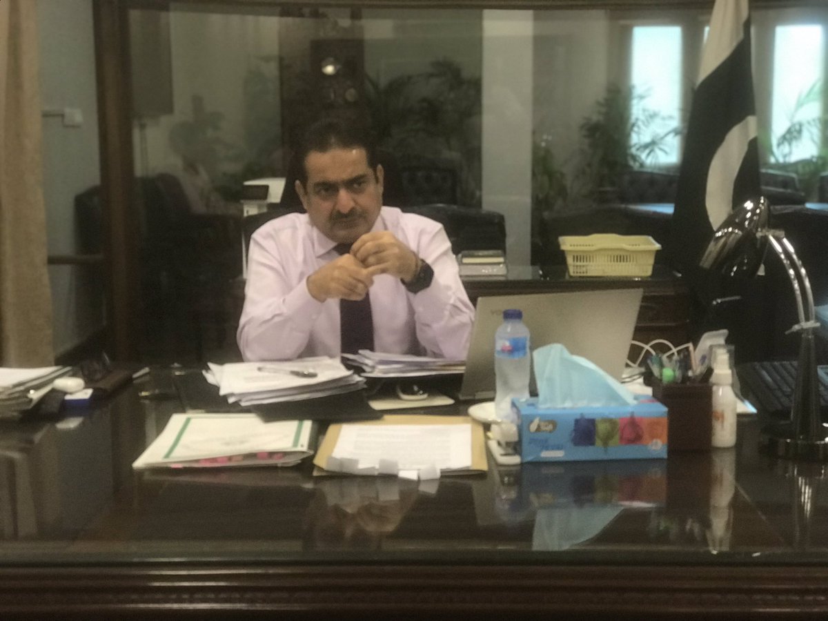 SindLg's tweet photo. Additional Chief Secretary Local Government Sind Mr. Manzoor Ali Shaikh chairing the meeting on Property Tax Collection. The ACS LG Sind directed the officials to expedite the tax collection process and to increase the revenue generation.#ACSLGSindh #LGSINDH https://t.co/8UUeNwznk0