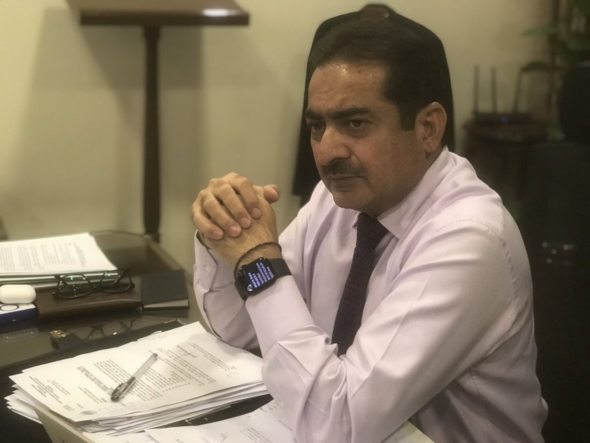 SindLg's tweet photo. Additional Chief Secretary Local Government Sind Mr. Manzoor Ali Shaikh chairing the meeting on Property Tax Collection. The ACS LG Sind directed the officials to expedite the tax collection process and to increase the revenue generation.#ACSLGSindh #LGSINDH https://t.co/8UUeNwznk0