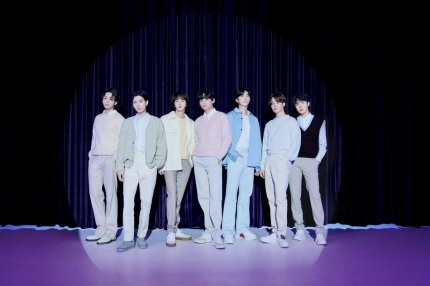 mhereonlyforbts's tweet photo. BTS renews contract, donates 1 Billion won in name of fandom ARMY to the Korean Committee for UNICEF as a thank you to BTS and their fandom ARMY. This is through the LOVE MYSELF campaign launched with BTS in November 2017.
HYBE added: “With the renewal of the contract, we will be able to participate in BTS’ full-length activities, which we hope to do in 2025.” HYBE and Big Hit Music will provide all possible support to further strengthen the status of BTS.

I love them sm 🥺😭
