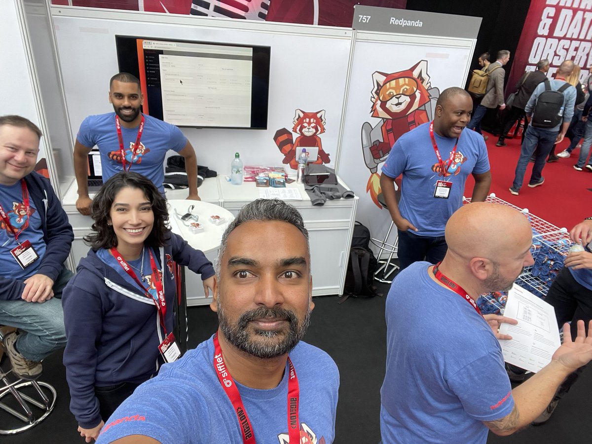 dunithd's tweet image. Drop in for a chat at booth 757 at #BigDataLDN 2023!