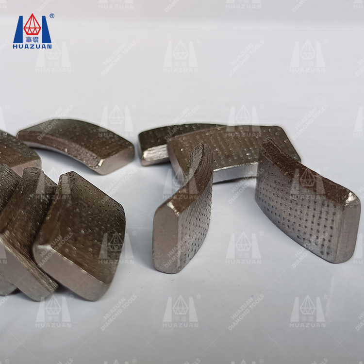 Huazuantools's tweet image. Huazuan #diamonddrilltool
Arix #diamondsegment for #diamondcorebit
Roof top arix #diamondcorebitsegment
If you are interesting, please contact us by whatsapp +86 15905012435 or email export@huazuantool.com
