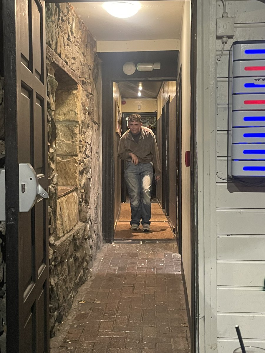 alv 🍒 tweet media