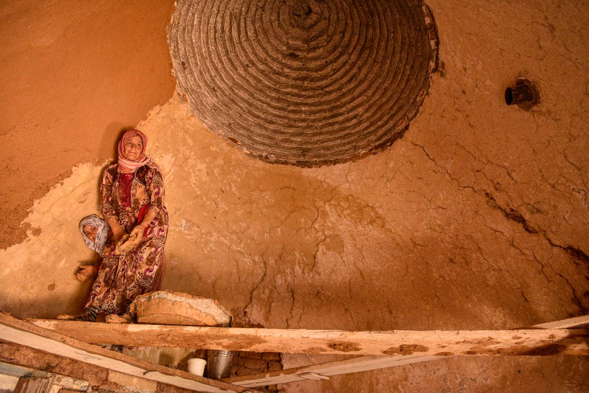 In Syria, the crisis has exacerbated already existing inequalities. <a href="/UndpSyria/">UNDP Syria</a> has provided capacity-building trainings to future lawyers &amp; conducted awareness campaigns for communities to increase the knowledge about women's rights bitly.ws/U8uN #Act4SDGsAR