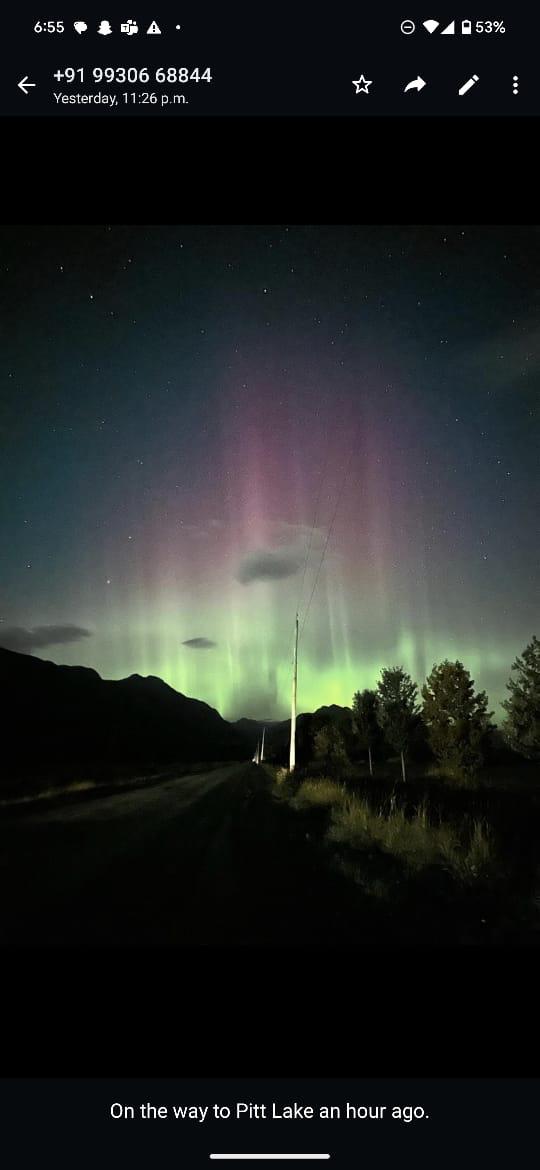 TimbitNews's tweet image. Northern lights spotted in Canada