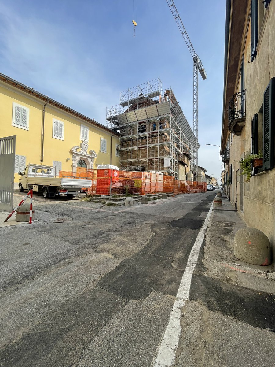 sicem_srl's tweet photo. Iniziamo oggi con i lavori di consolidamento strutturale e miglioramento sismico presso la Chiesa di Santa Maria dei Servi a Melegnano.

Oltre a tre livelli di cerchiature nel campanile sono previsti a progetto tiranti di navata per oltre 22 metri lineari.

#restauro https://t.co/li8povAXKD