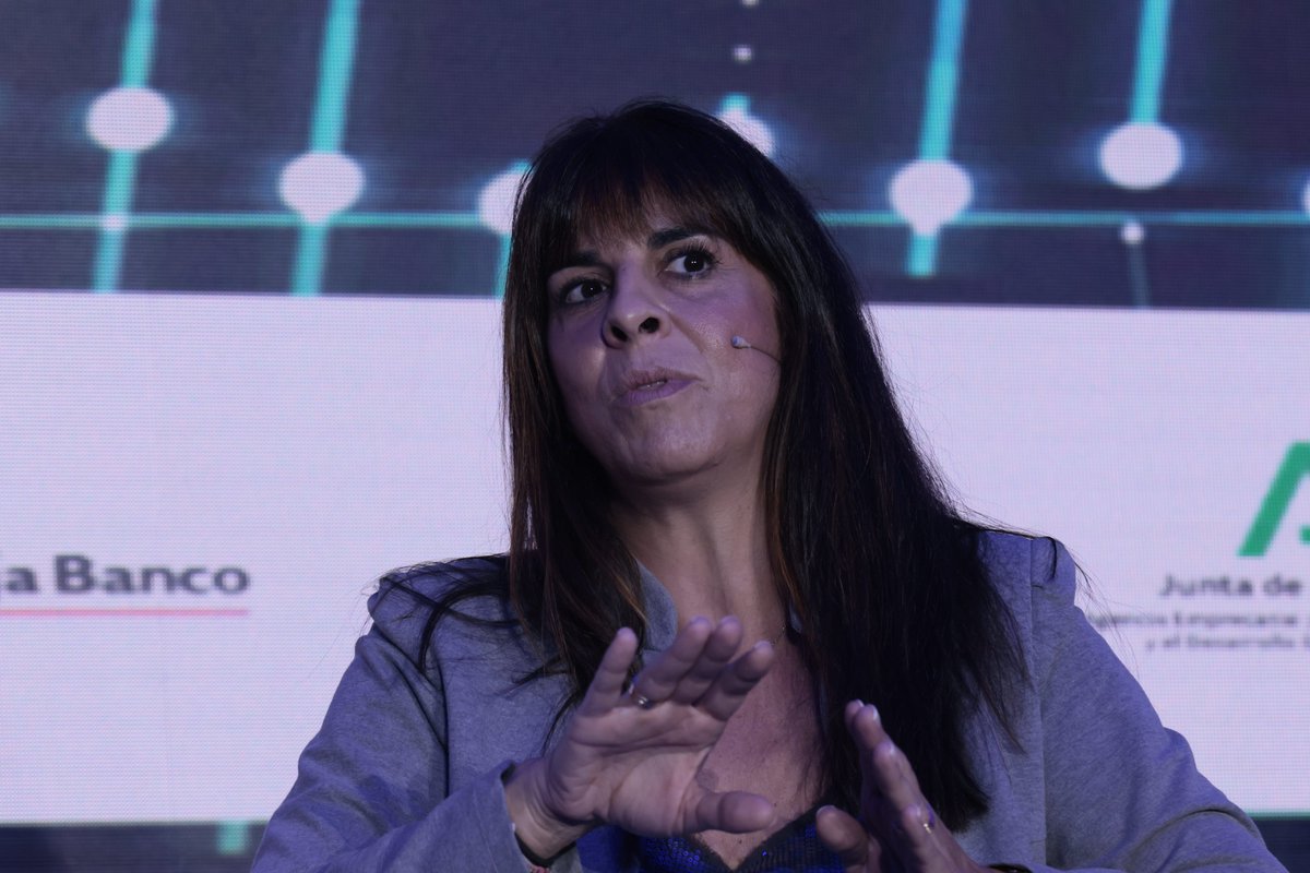 Virginia Donado (<a href="/Restaliagrupo/">Restalia</a>): "Nuestro negocio está  enfocado a fomentar el emprendimiento. Cuando hablamos de financiación para grandes inversiones, nosotros como grupo tenemos nuestra propia casuística en financiación"
#AndaluciaInvestorsDay elconfidencial.com/espana/andaluc…