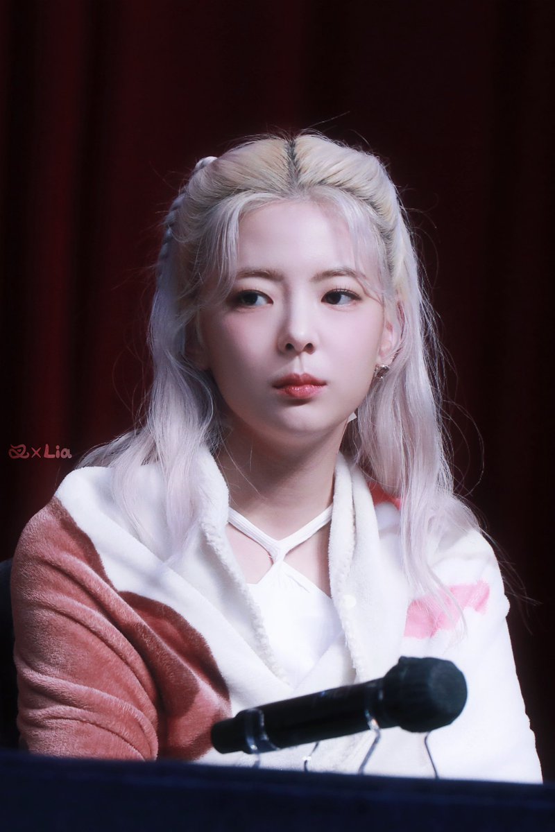 chaxLia's tweet photo. 230827   🪽
I will always miss you, my princess
#LIA #리아 #リア #ITZY #있지 https://t.co/BXAzi7h8vh