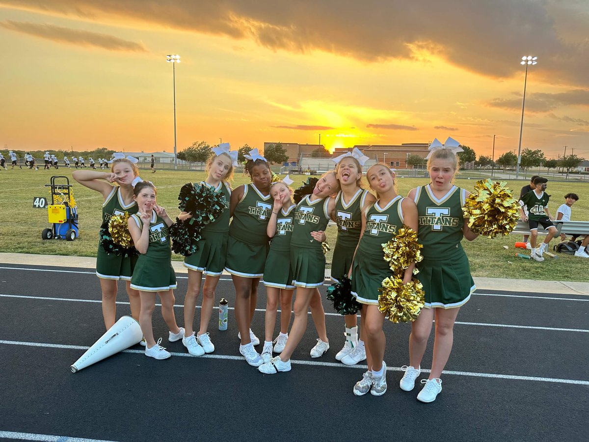 TSMS Titan Cheer tweet media