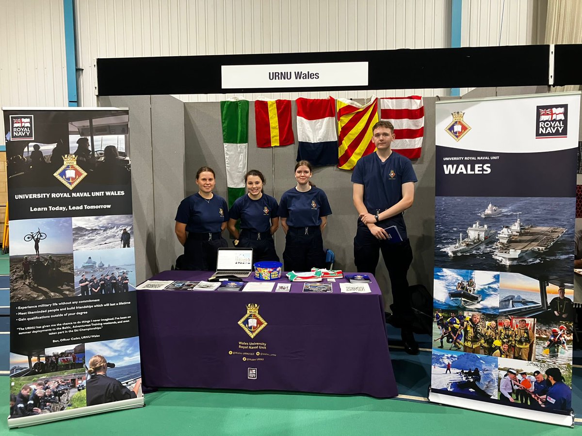 Attending the freshers fair for @cardiffmet @CardiffMetSU Interested in other experiences and exploring your horizons while at Uni? Check out our team and talk to them about URNU Wales.