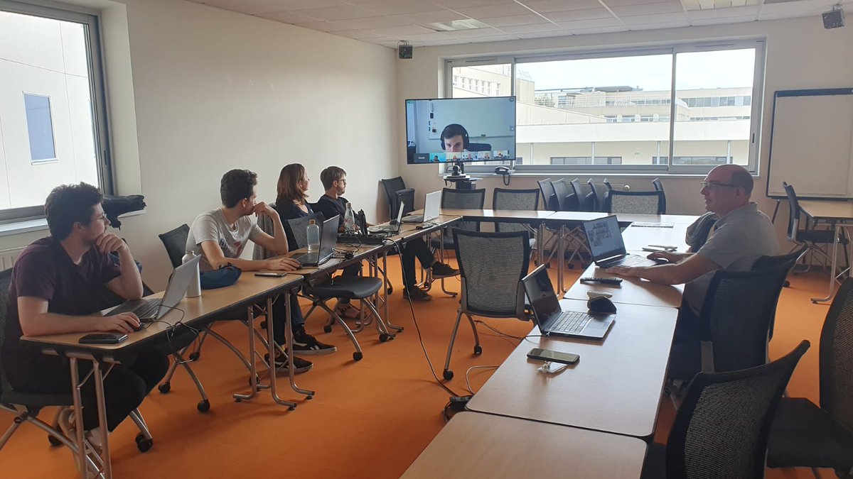 🗒️Since yesterday, <a href="/CrowdDNA_H2020/">CrowdDNA</a> has been meeting virtually for another all-hands meeting. 

It's an opportunity to think together about the final year of the project and to look ahead to the future. 🔦 In fact, we want to share with you everything that's been achieved! 💡