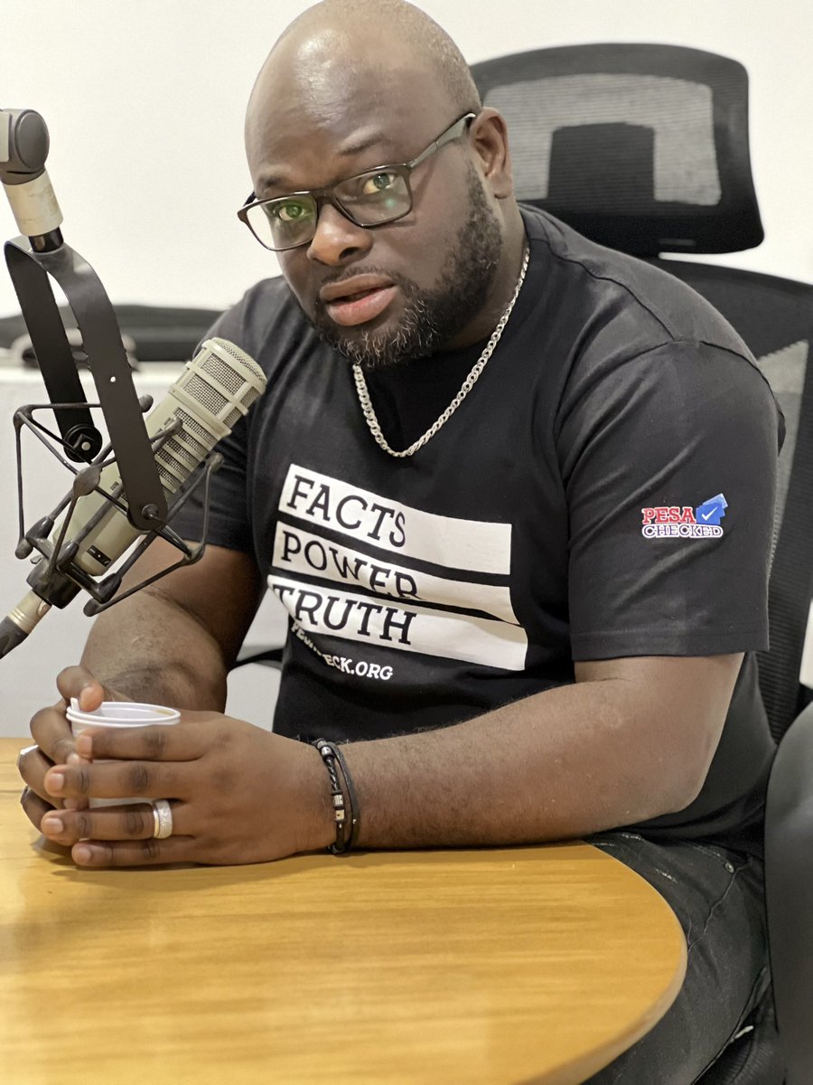 BilalTairou's tweet photo. #ONAIR 🎙️- @PesaCheck squad currently in the studios of Radio de la Paix in #Abidjan. We’re talking about #FactChecking, #AFCA.
Stay tuned to listen the program very soon.
#disinformation #Fact #Power #Truth
@Code4Africa @radiodelapaix https://t.co/t7rVMNJay6