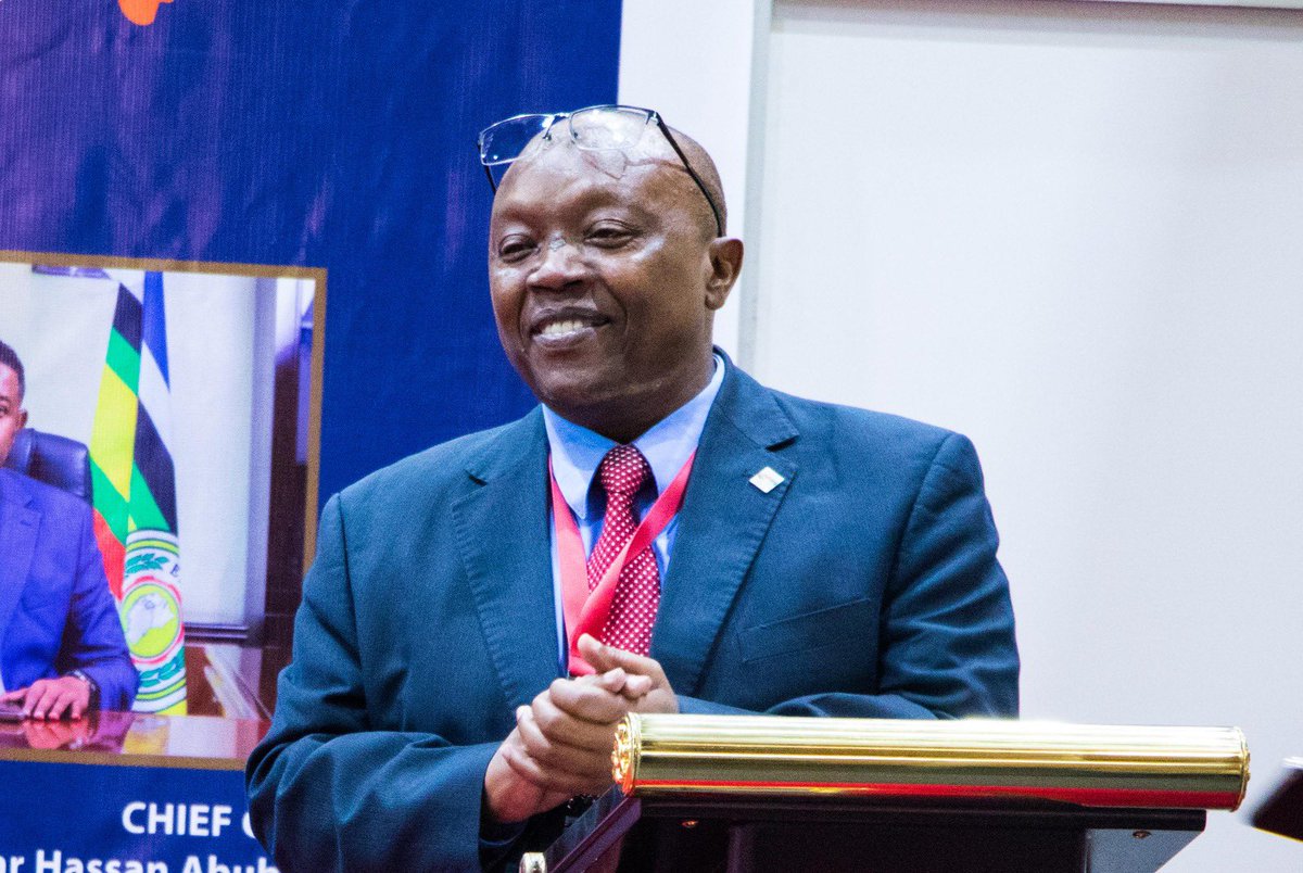 InvestKenya_'s tweet photo. “Investment is very Key, we want to encourage Indian business people to move from trading to investing in Kenya.” Pius Rotich  General Manager-KenInvest. #KenInvest #Indoafricaexpo2023 https://t.co/rhcG0JTUyx