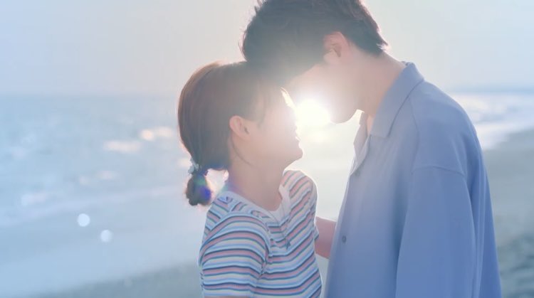 Alphonse_77's tweet photo. #真夏のシンデレラ  最終回｡.:*･☆

夏海にとって健人は、半径3Mより外の世界に連れ出してくれた人

健人にとって夏海は、自分の人生を生きることを教えてくれた人

お互いがかけがえのない存在なんだね💞

最高のラストでした！

七菜ちゃん、スタッフの皆さん、素敵な作品をありがとう✨

#森七菜 https://t.co/9yRcahNW3L