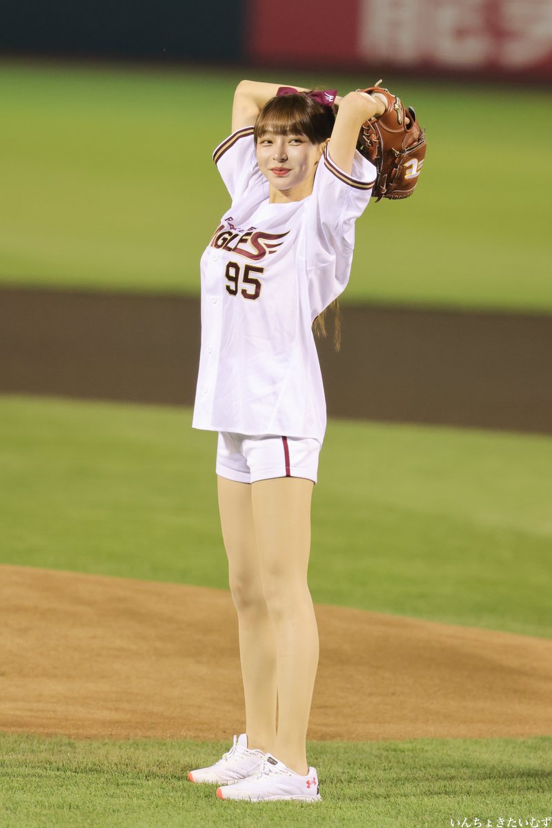 リンシャン始球式可愛すぎた^ ^ #リンシャン #林襄