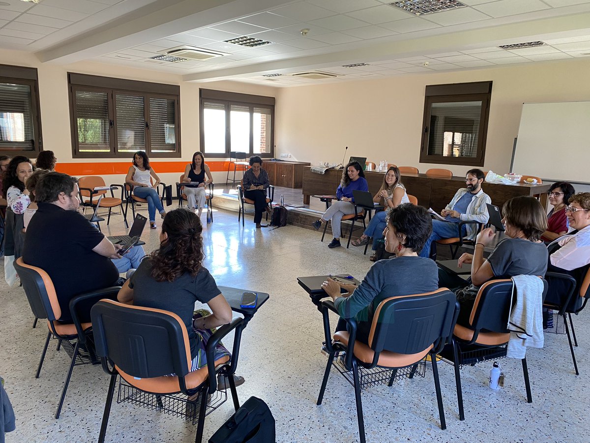 CoordiONGD's tweet photo. El equipo de La Coordinadora estamos planificando los retos que tenemos para este curso.
Debate, reflexión, cohesión y mucha alegría para seguir trabajando 💜🧡💚 https://t.co/B6PglYhTqH