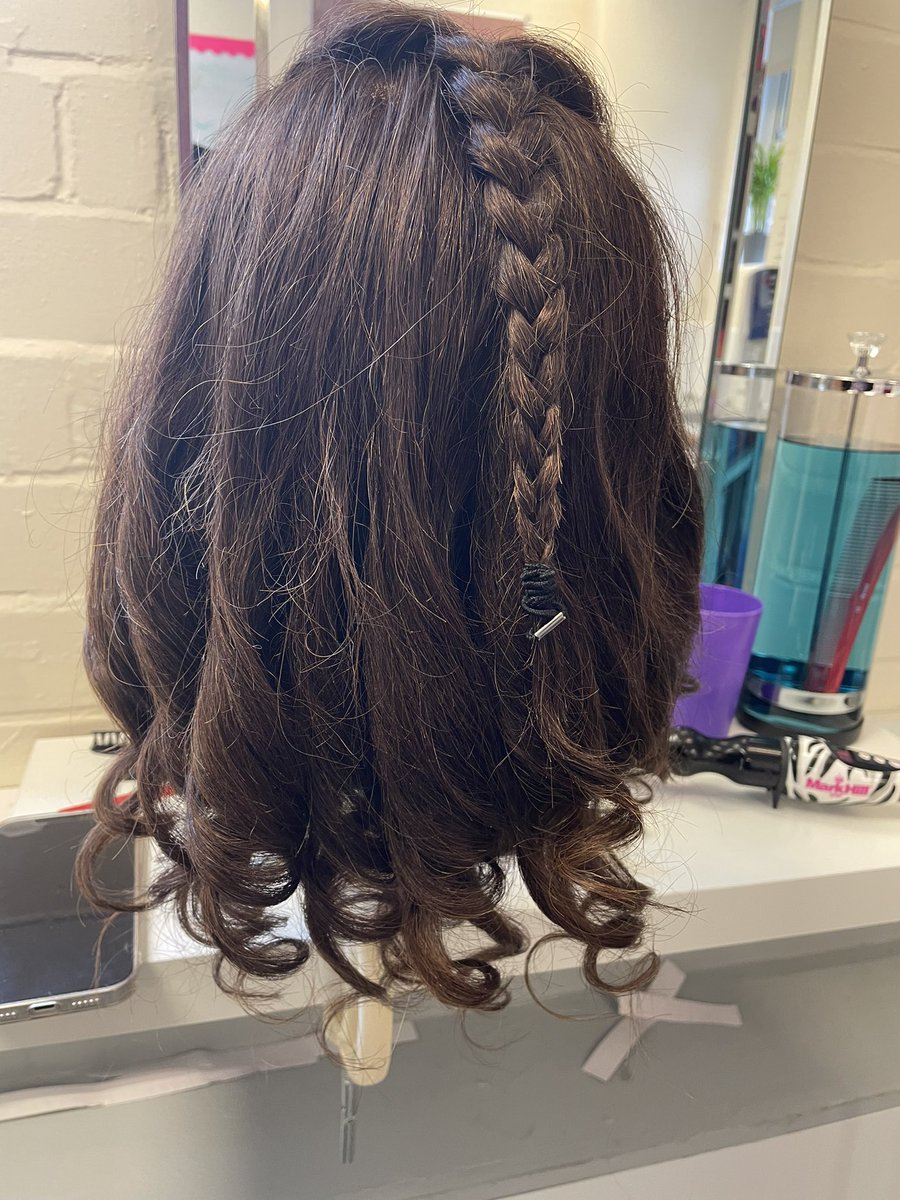 Amazing work from Miley in Hair &amp; Beauty this morning! Plaited and curled the hair beautifully! <a href="/CranburyCollege/">Cranbury College</a> #PRU