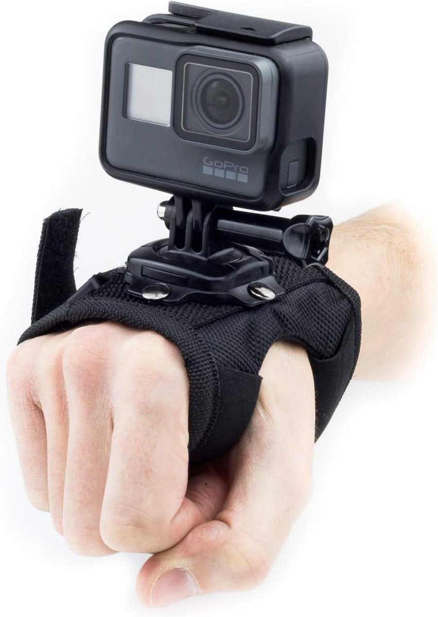 Hi @DJIGlobal ! Is there any glove with magnetic support embed ? I can only find gloves with standard screwable gopro support Thanks !