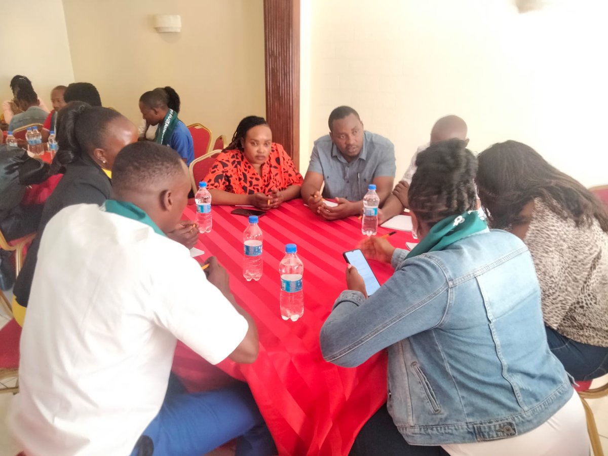 ITFAfrica's tweet image. Safe and sustainable rail workshop in #Nairobi with members of Rawu, to learn about importance of industrial relations, collective bargaining and strong union organising. #WeAreITF