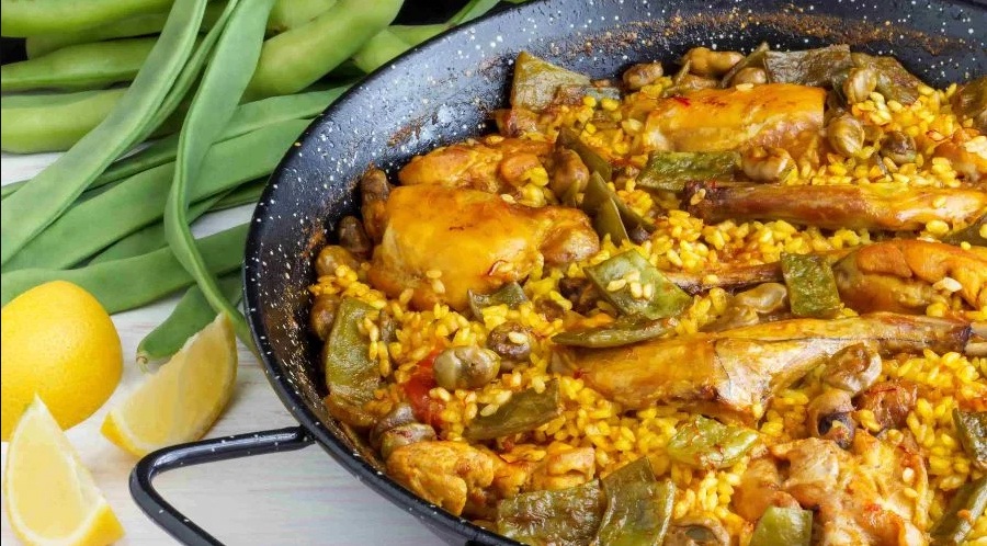 BeCitrusOnline's tweet photo. Una de las recompensas que ofreceremos en la campaña de #crowdfunding el 30 de #Octubre...  

- Aprende a hacer una #paella (salida desde #Valencia ciudad). 
- Recoge tus propios #cítricos. 
- Capazo de yute para que pongas tus propias #naranjas. https://t.co/KGaTOpkeuG