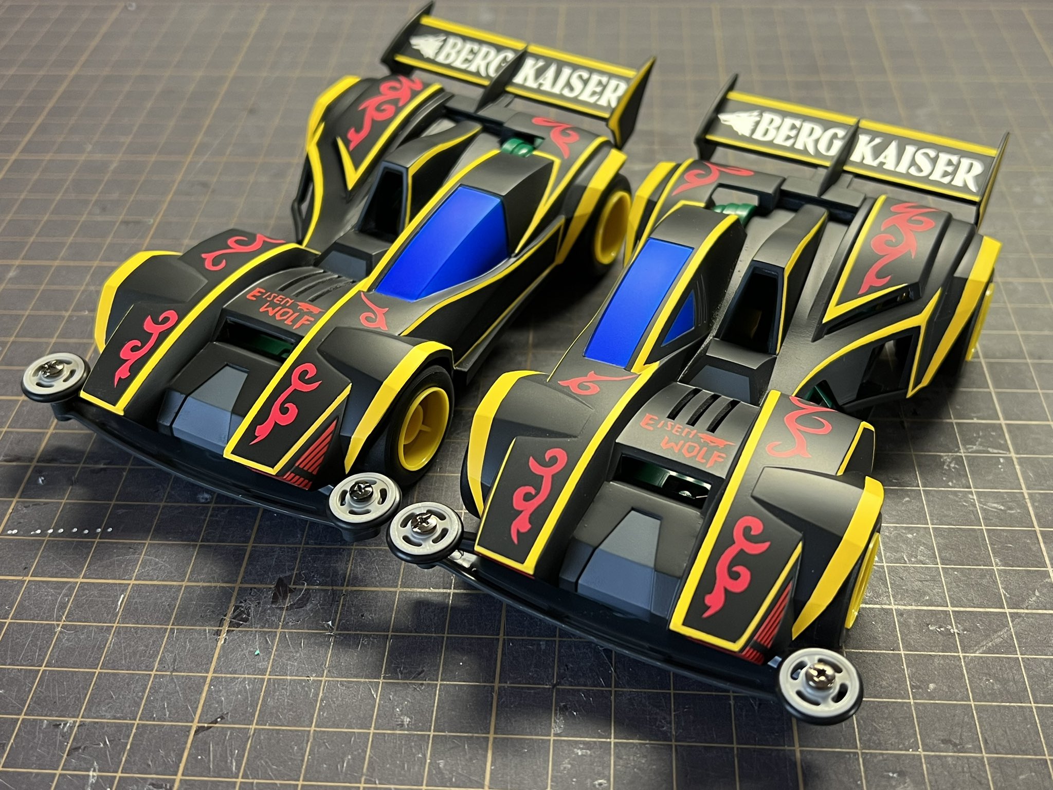 渚。ミニ四駆　ベルクカイザー  全塗装製作完成品 ベルクカイザー プレミアム（スーパーIIシャーシ）: ミニ四駆