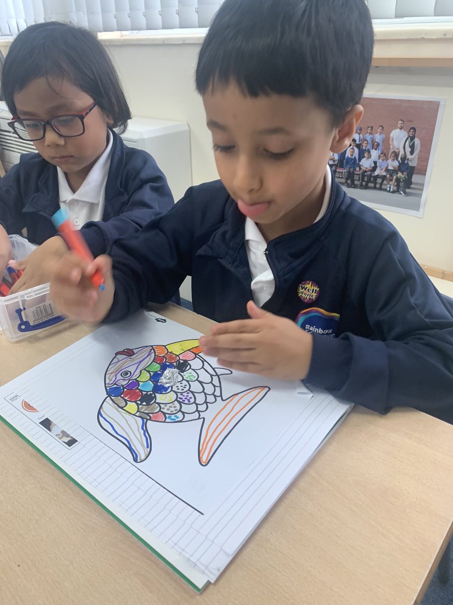 StSilasY2's tweet photo. Today we started our unit on The Rainbow Fish by Marcus Ffister. We made beautiful fish; and then we added a single beautiful shiny scale from wonderfully caring Rainbow Fish.
#silaswriting https://t.co/nHlYKB29FN