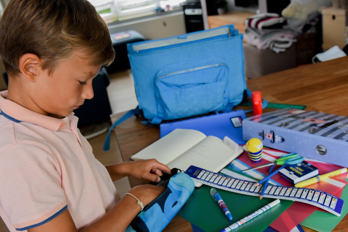 GIngestad's tweet photo. It’s time to return to the classroom. 📚
The #EULearningCorner has games, graphics and other learning materials for teachers to use in classes for learners of all ages in all 24 official EU languages.
Check it out 👉https://t.co/PWGmyD9eUN
#larentree https://t.co/IuJzLNOgCy