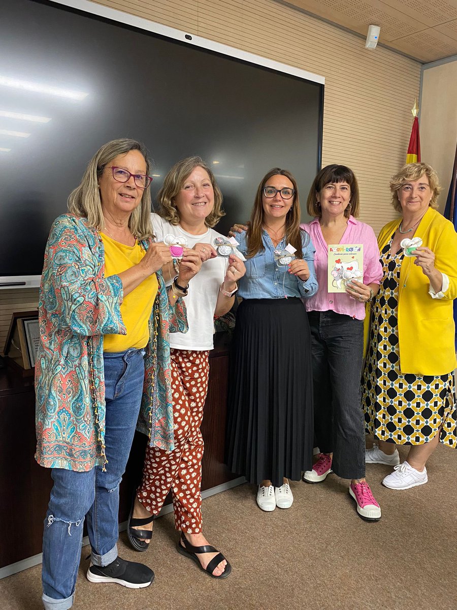 HospiRatón tweet media