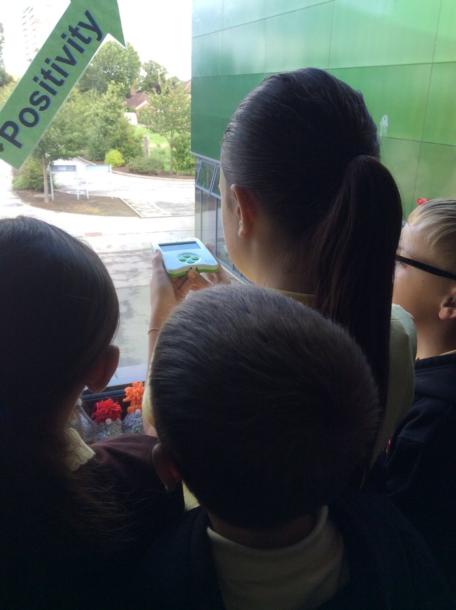 EastfieldPSHull's tweet image. #6RT using data loggers to make observations and take careful measurements #epsscience