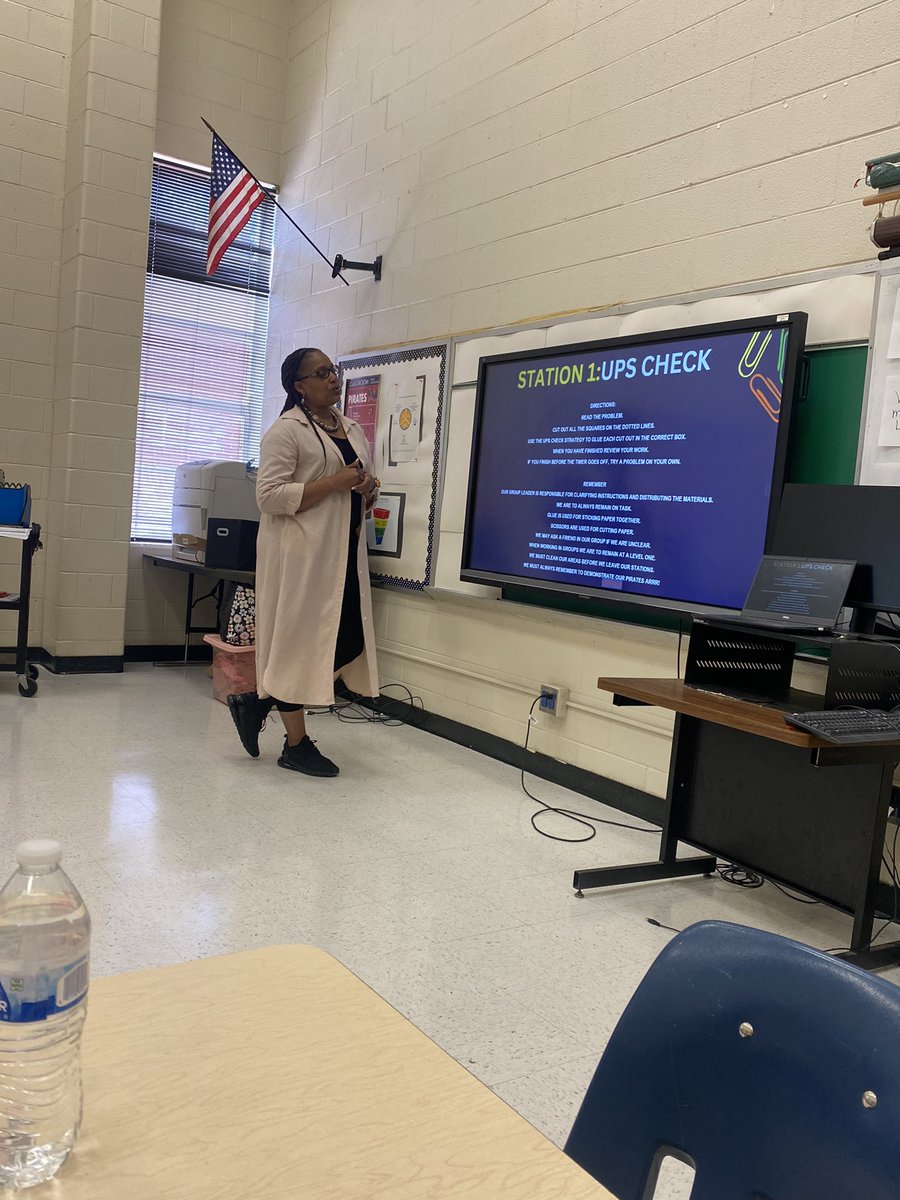 stonemountainES's tweet image. Our Literacy Specialist Dr. McCoy and Math Academic Coach Mrs. Roberson, gave great nuggets during Collab Planning on #InteractiveNotebooks. #movingthemountain #disruptingforexcellence #HPRIDE @DrCharCovington @DeKalbSchools