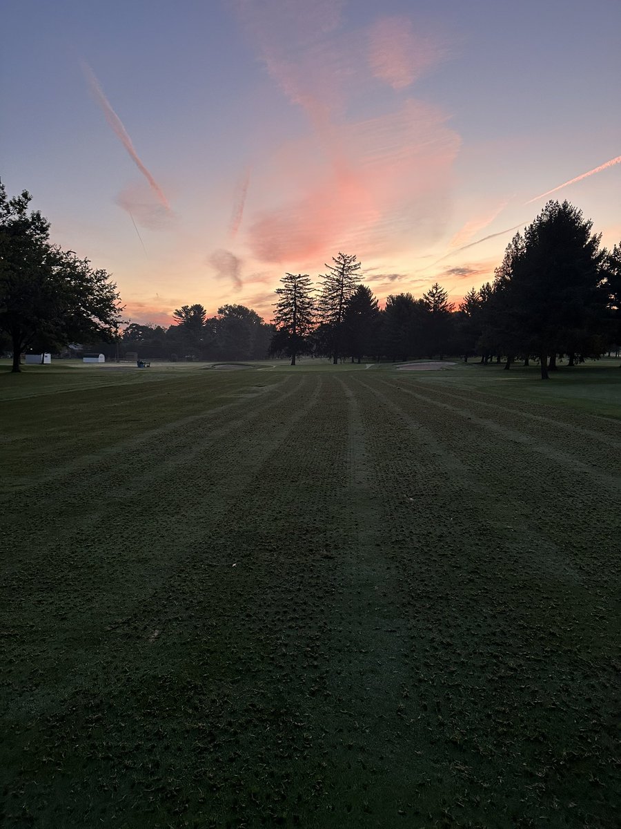 OGCgrounds's tweet image. When the weather is right, we aerify! Getting after some weak fairways with a core aerification following by slit seeding a new Bentgrass variety for better summer performance!