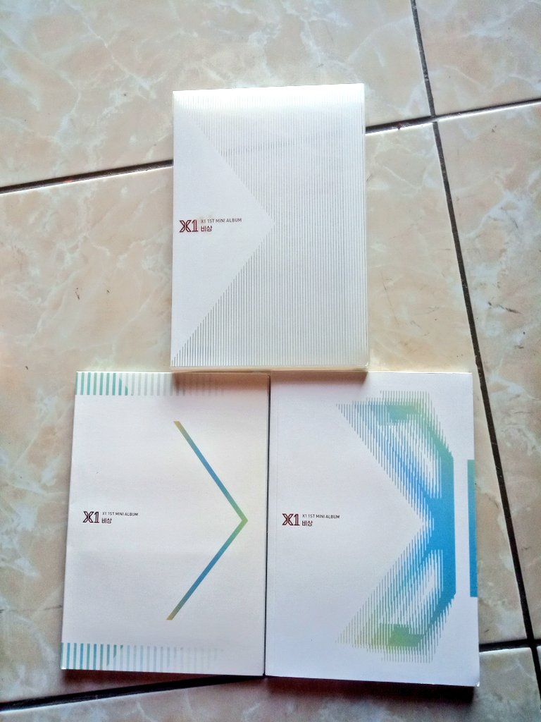 wendyastrn's tweet photo. Wts 
Album X1 bisang ver (Take All)
Unsealed 
Full set 

Dom : Jateng https://t.co/wlrPQBtNmt