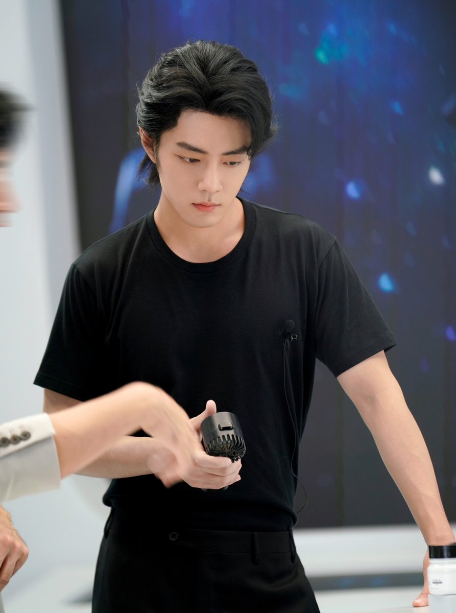 D_TheEveryDay's tweet photo. นี่มันอะไรกันคะพี่ ฉันงงไปหมดล้าว https://t.co/P4I95pBlGU