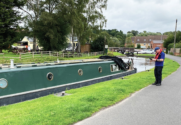 CRT boat licences to rise even more waterwaysworld.com/community/late…