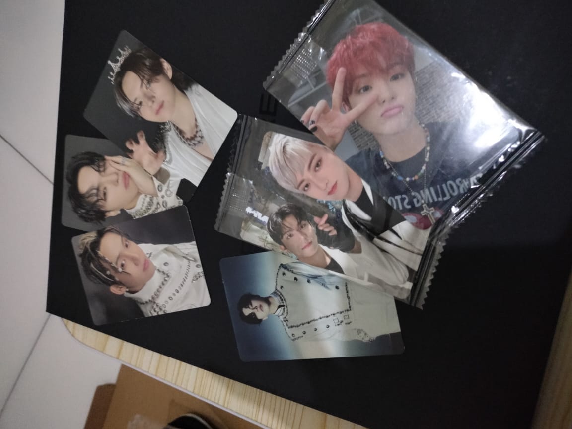 mydayjii's tweet photo. Akhirnyaa stelah skian lamaa😭😭😭🩵🩵🩵 keknya mulai skrang harus berburu Jiun🧚🏻‍♀️
Pribisnya banyakkk + lucuu²😻😻🫶🏻🫶🏻
thank you so much @GObyteuGO 🤍🤍🤍 https://t.co/DOFjtgWVyB