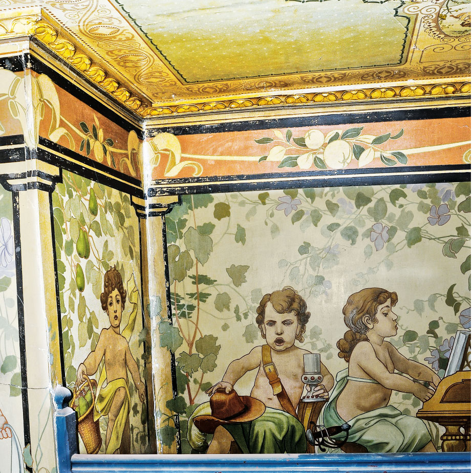 De komende maanden kun je kiezen uit vijf interessante cursussen, die een gemeenschappelijke deler hebben. Je komt er meer te weten over de stappen in het proces voorafgaand aan onderhoud of restauratie van ons erfgoed (even scrollen): restauratiecentrum.nl/nieuwsbrieven/… De rest zit al vol!