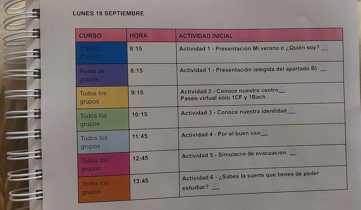 🤝 Hemos iniciado nuestra primera semana realizando actividades iniciales comunes.

🧑‍🦰👱‍♀️Así hemos compartido nuestra identidad de centro y el nuevo alumnado se ha sentido acogido.

🧡 "Centro libre de todo tipo de discriminación"