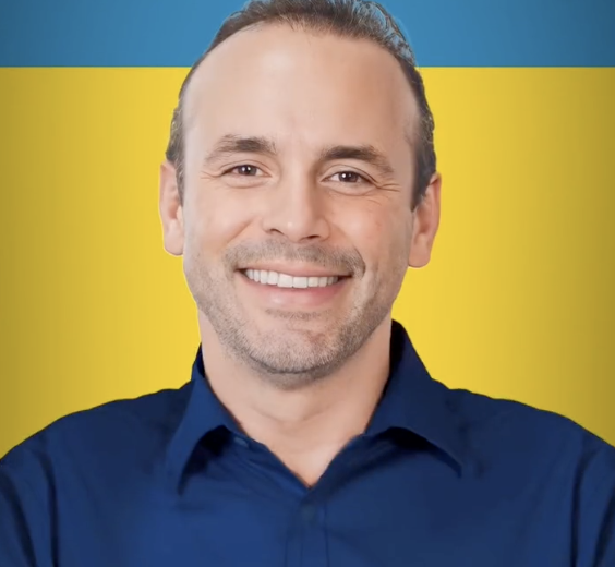 Caracol_Cali's tweet photo. ➡️ #Elecciones2023 🗳️ | 32,44% @robertoortizu  14,62% @alejoeder  8.24% @MiyerlandiT  6.89% @DianaRojasCali  24.20% Voto en Blanco 

>>>>> Según la más reciente encuesta de @MMconsultores con 600 personas encuestadas de las 22 comunas de la ciudad 

⭕️ https://t.co/m8BqJHTIYz https://t.co/A18EcWJPGY