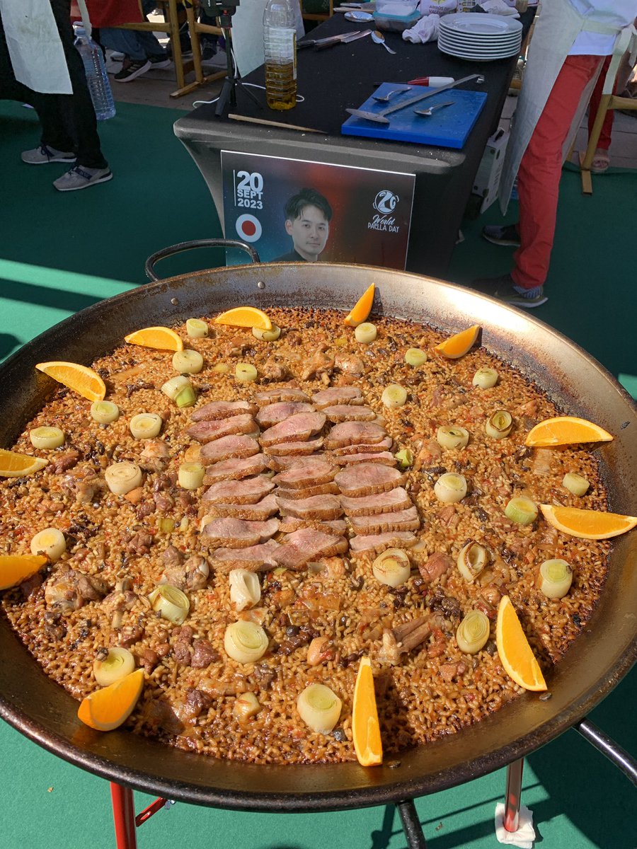 WorldPaellaDay's tweet photo. ¿Qué os parecen algunas de las 🥘 de nuestros finalistas? #WorldPaellaDay2023 #WorldPaellaDayCup2023 https://t.co/w7ul3gUW3F